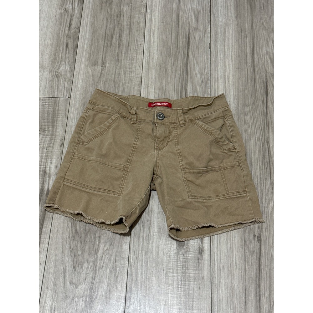 Unionbay Womens Khaki Utility Shorts Raw Hem Tan Size 7 Cotton Blend